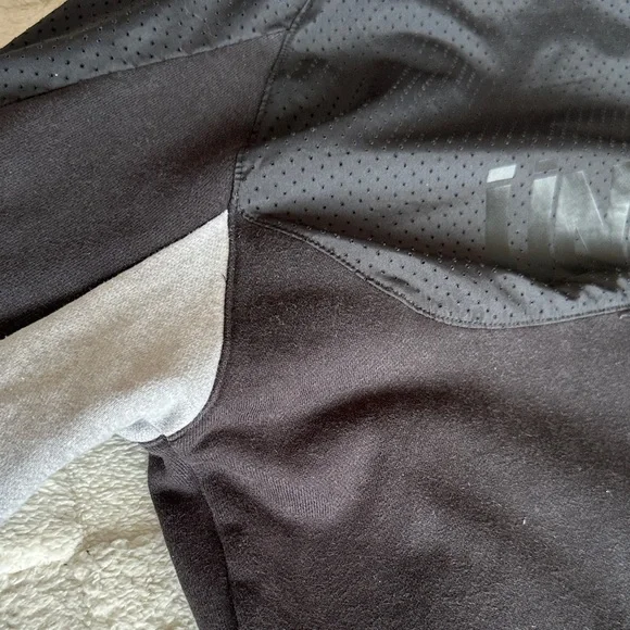 Jacket - Picture 7 of 16